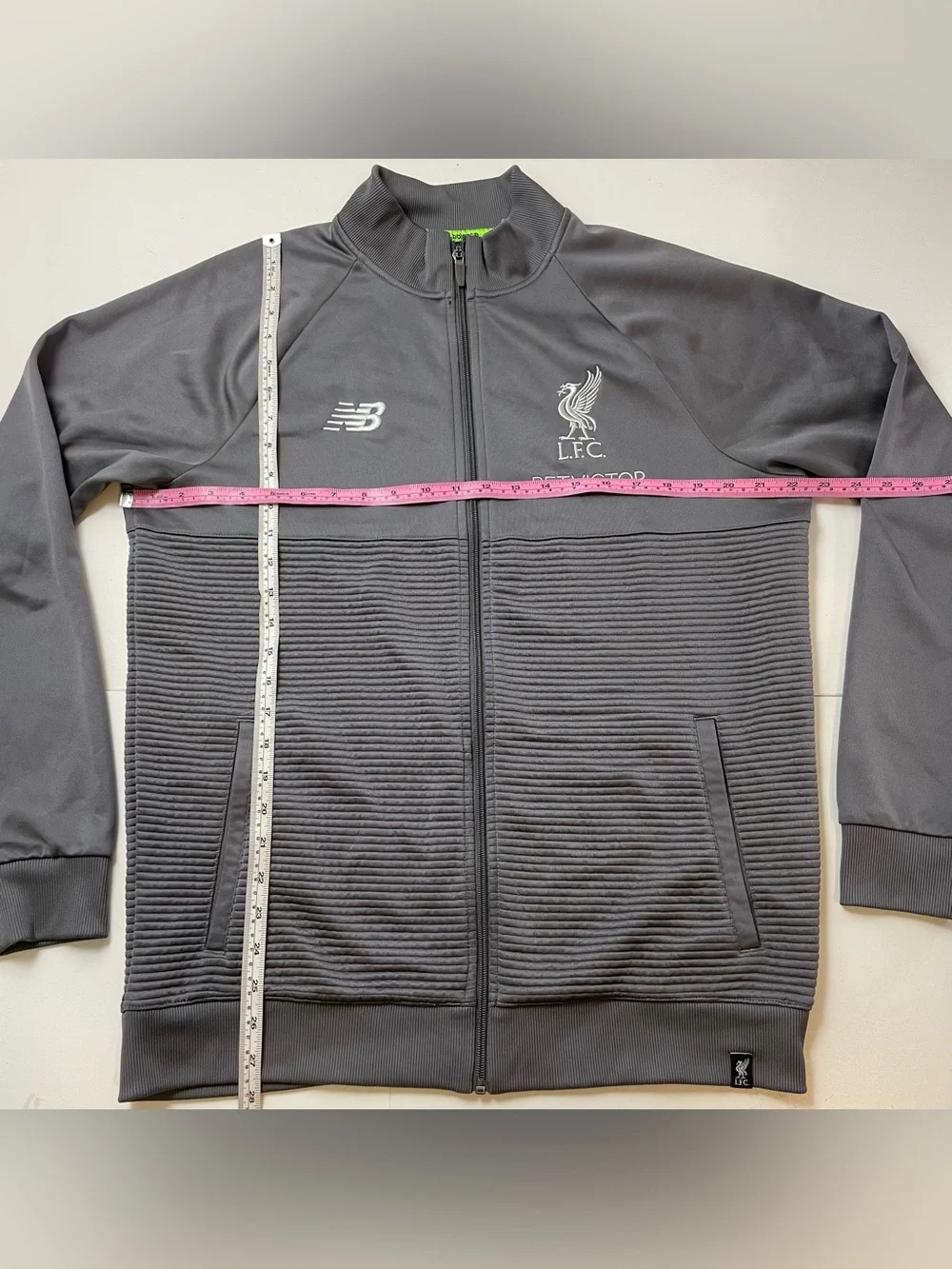 2018/19 Liverpool FC Jacket Men size L Elite Training Walk Out YNWA New Balance